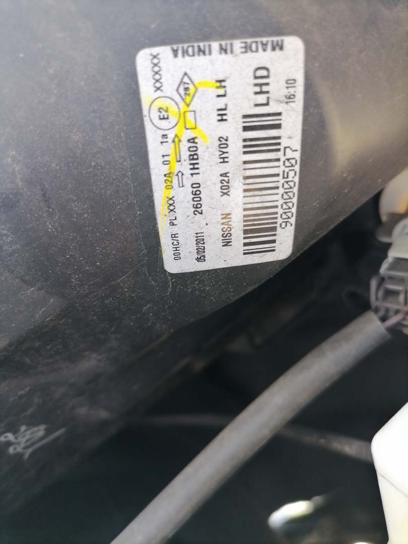 Nissan Micra K13 original Scheinwerfer vorn links Halogen Bj.2011